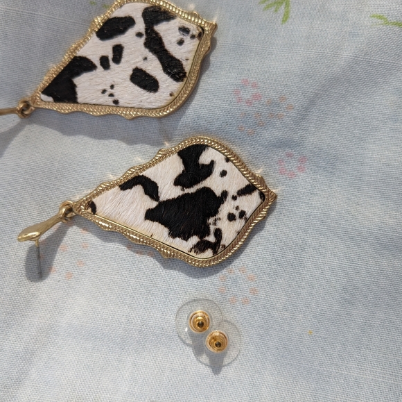 Cow Print Earrings - Picture 4 of 6